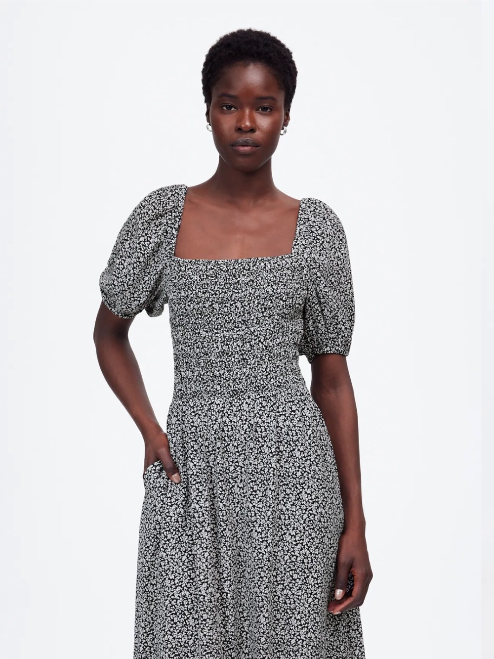 Madewell Smocked Puff-Sleeve Midi Dress in Floral